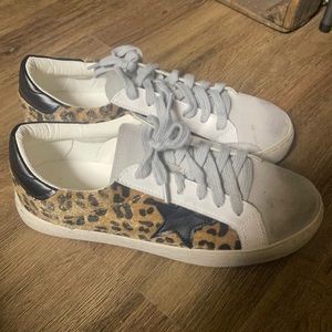 Star sneakers